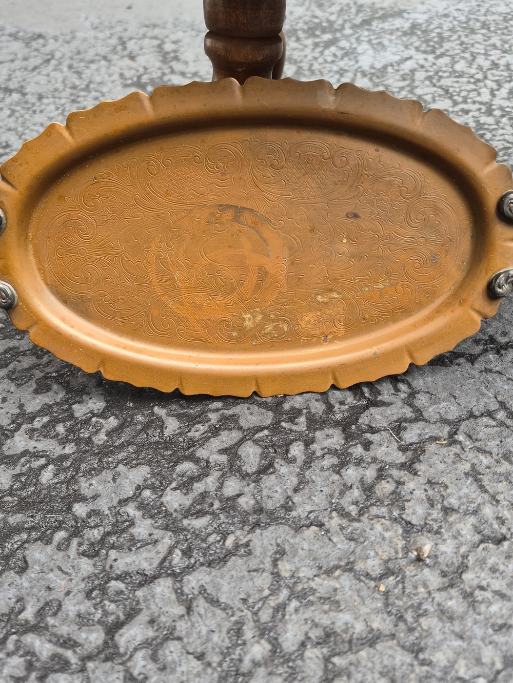Vintage Copper-Toned Decorative Oval Tray